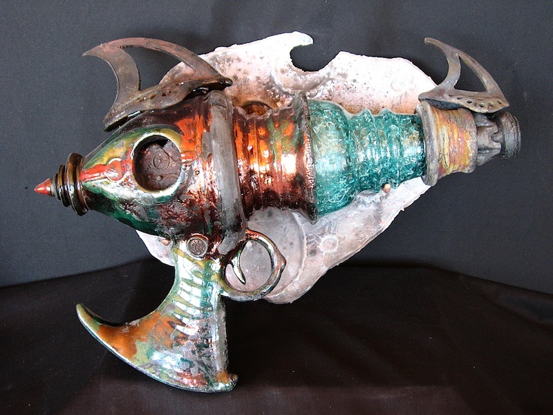 heinlein hand howitzer raku ray gun