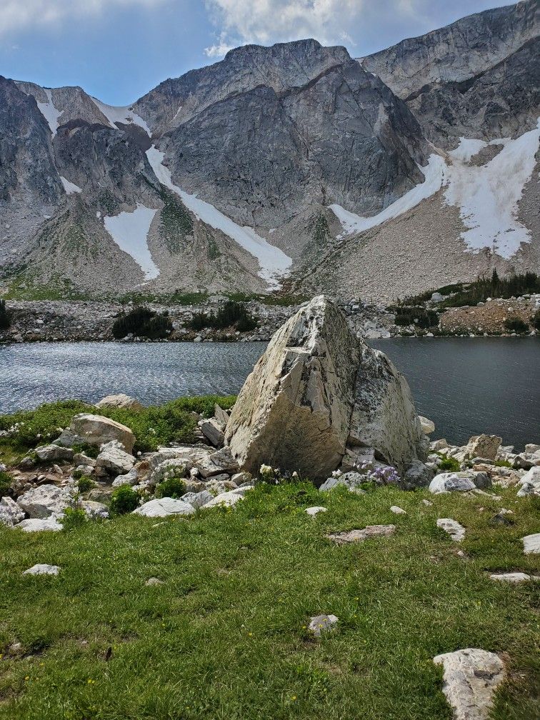 sundial slab snowy range centennial wyoming