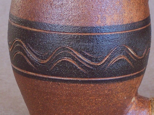shamo with sgraffito glaze handmade stoneware pottery